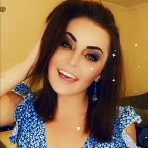 Meet your Posher, Devan